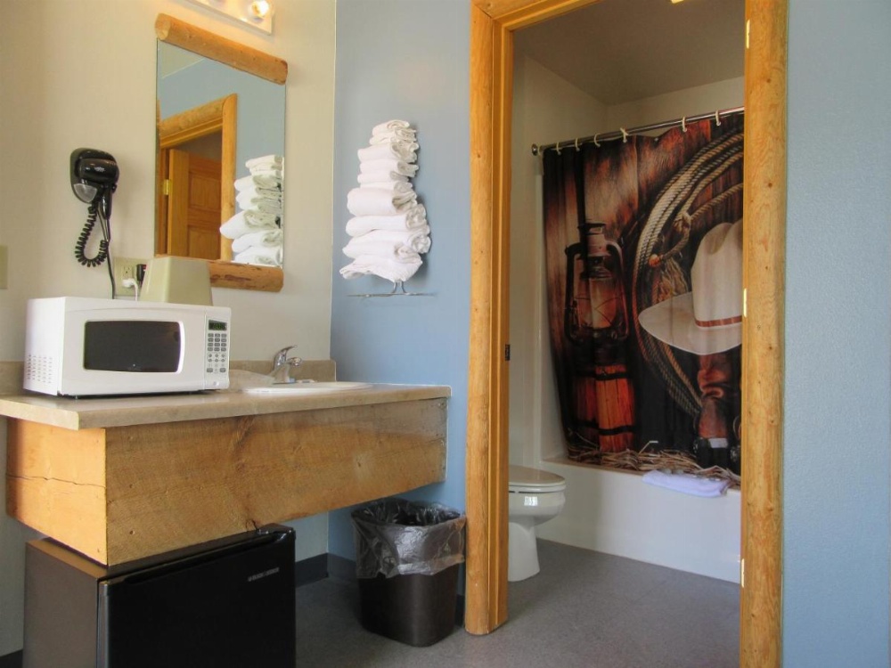 Room image 3
