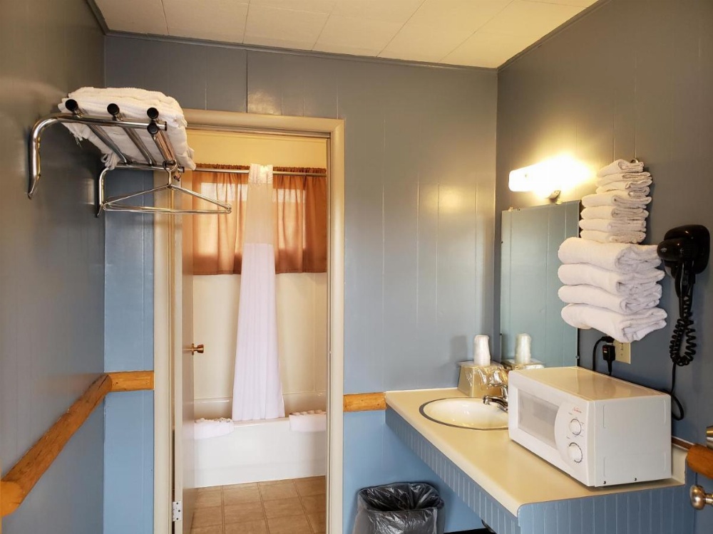 Room image 5